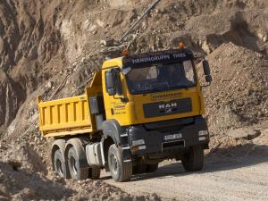 MAN TGA 26.480 Tipper 2000 года